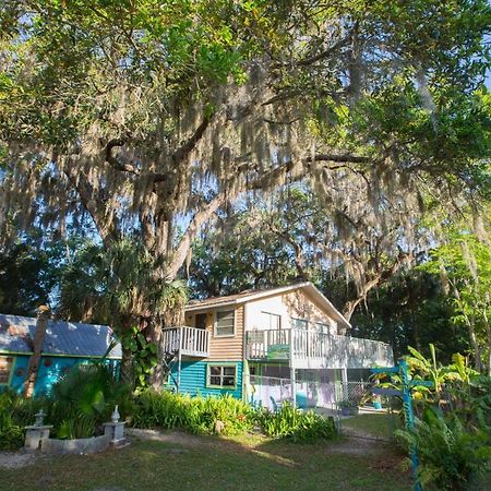Riverfront Treetop Bungalow Homosassa Kültér fotó